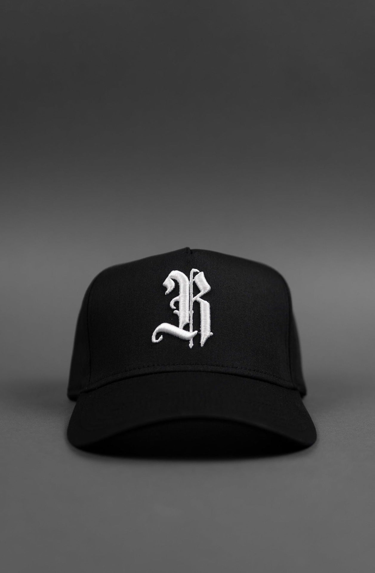 Signature " R " Cap - Black